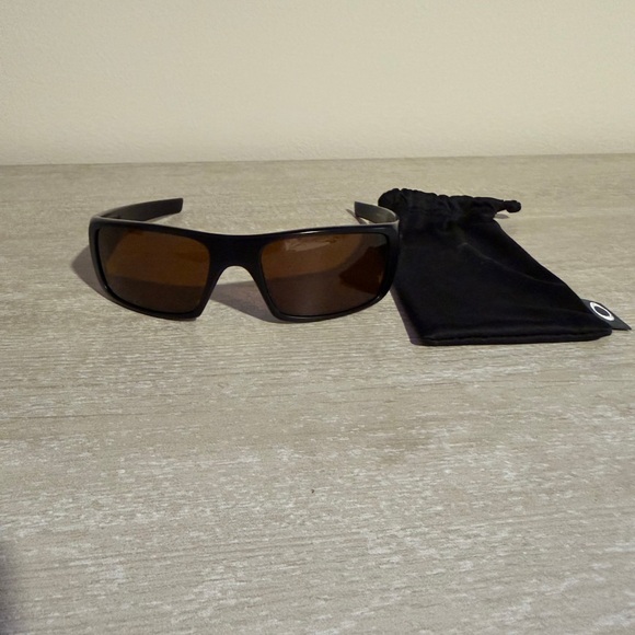 Oakley Other - Oakley Sunglasses with Case